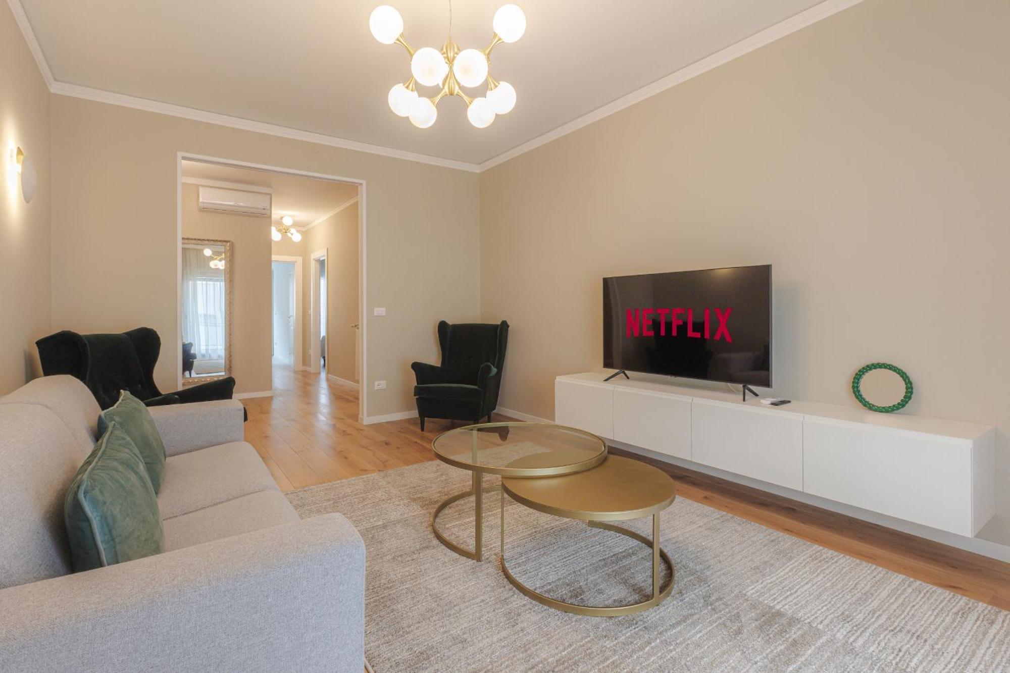 Family&Friends Apartment Триест Экстерьер фото